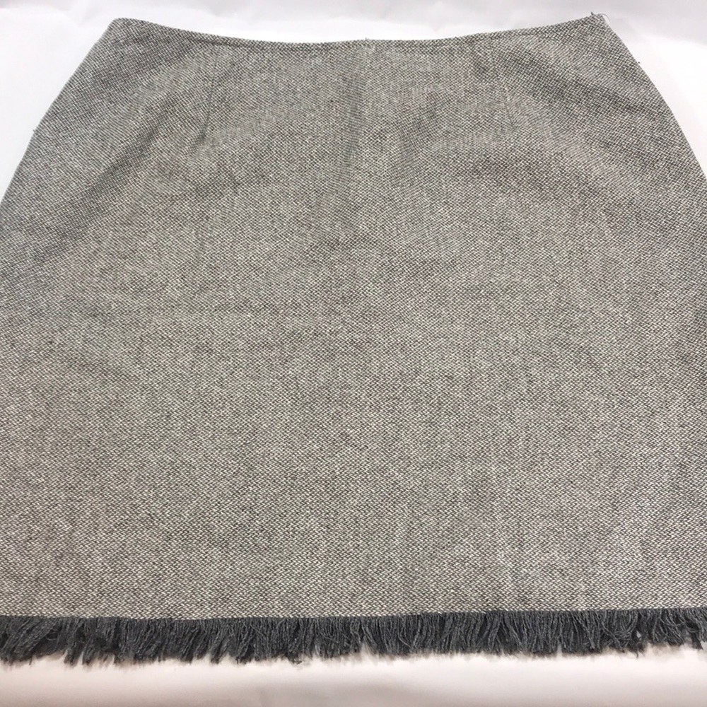 J Jill Stretch Skirt Grey Tweed with Fringe
